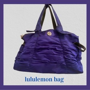 Lululemon Duffel bag